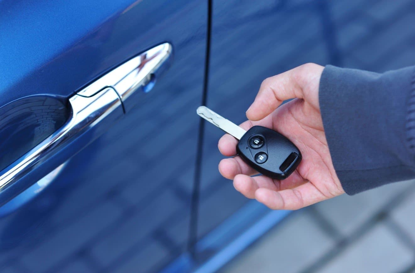 Locked Out? How Professional Locksmiths Save the Day Safely