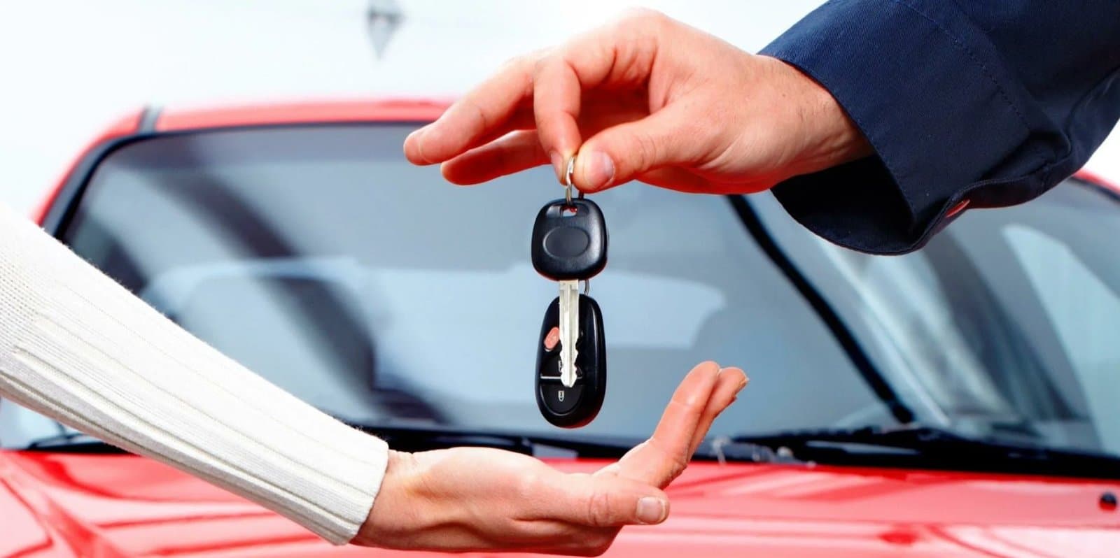 Transponder Keys vs Smart Keys: What's the Difference?
